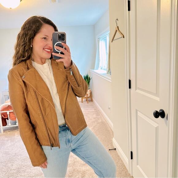 Bagatelle Tan Faux Leather Moto Jacket Small - Picture 1 of 13